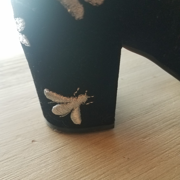 Boots - Picture 6 of 7